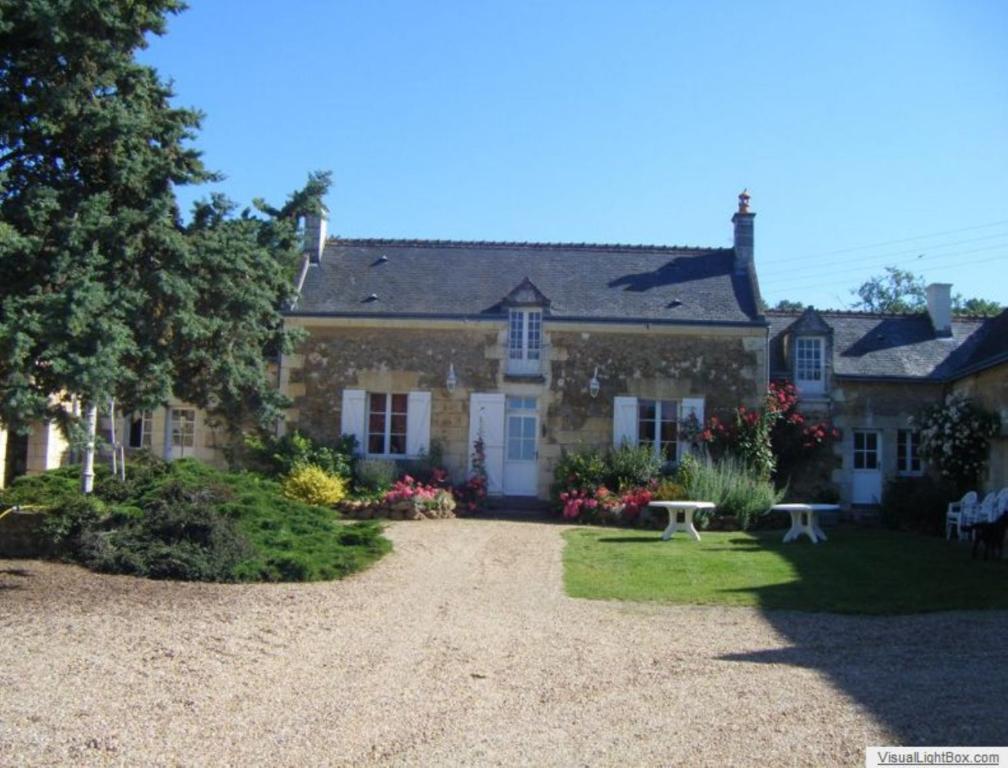 לינה וארוחת בוקר Panzoult Domaine Beausejour מראה חיצוני תמונה